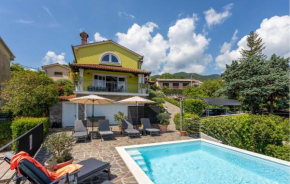 4 Bedroom Beautiful Home In Opatija